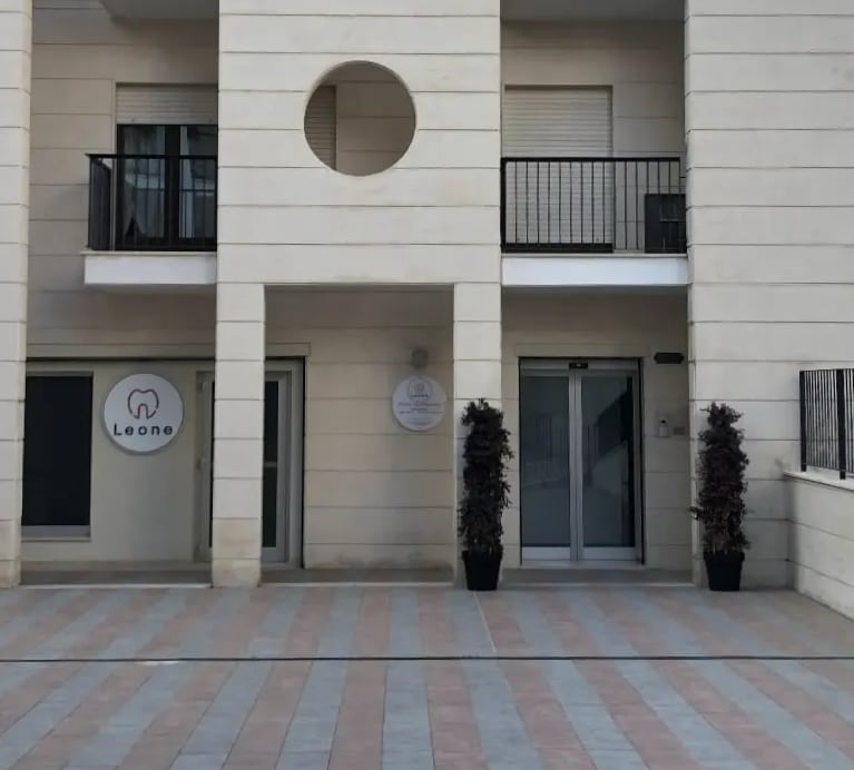 Esterno del Centro Odontoiatrico Leone